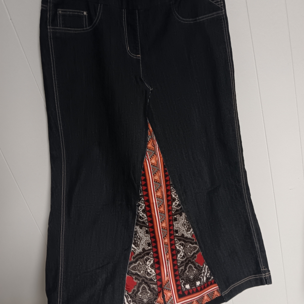 Womens 12 Pullon Strechy Skirt! (No Zipper Or Bottons).